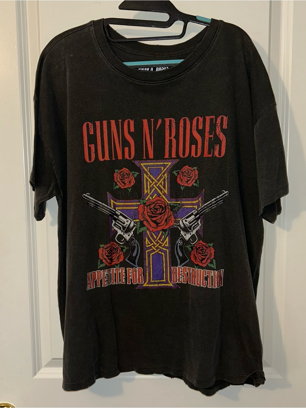 Forever 21  Black Guns N Roses Tee🌹